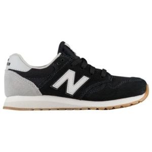New Balance 520 running shoes Boys size 6